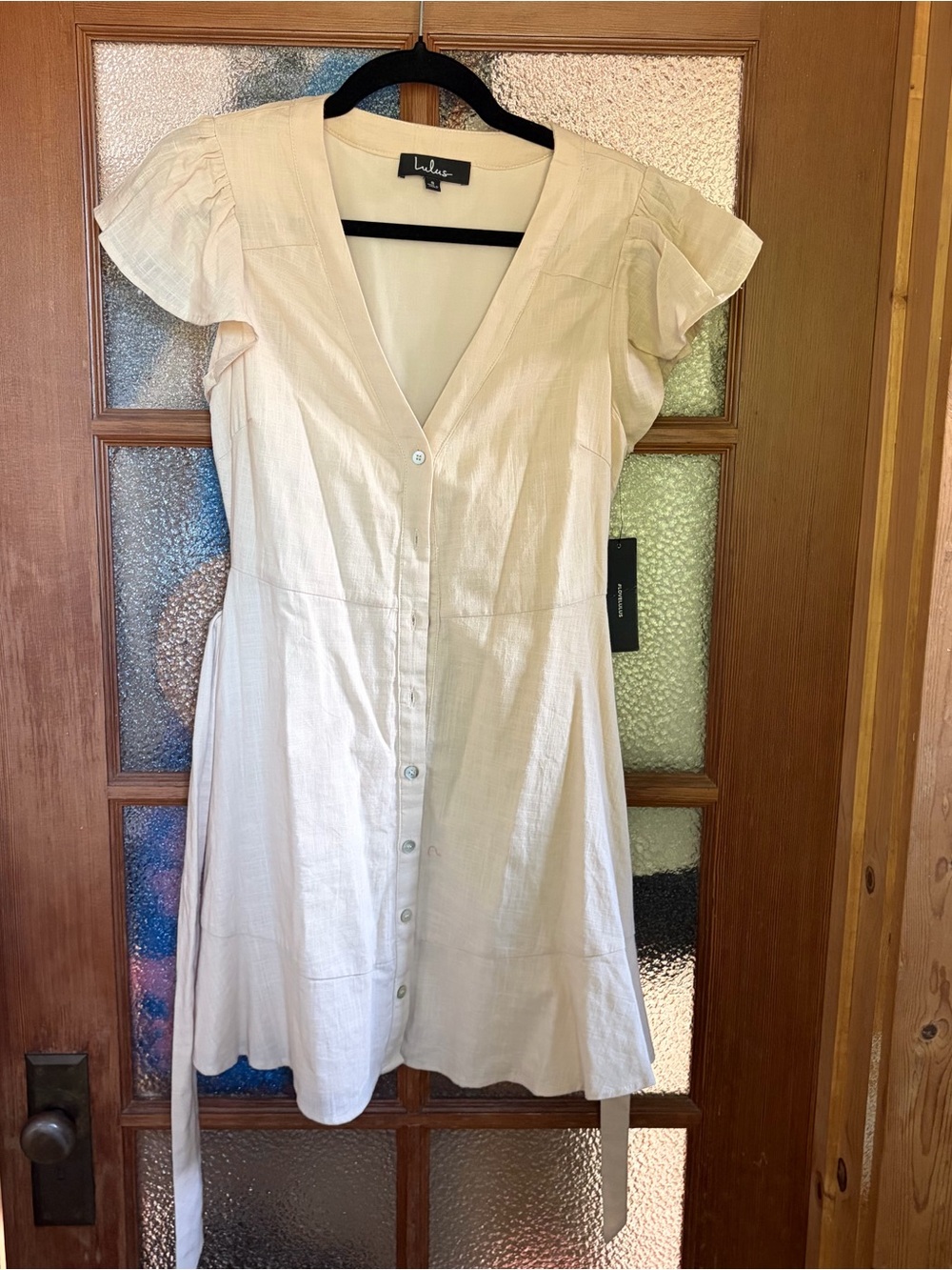 NWT Lulu's Cream Button-Front V-Neck Mini Dress with sash size Small